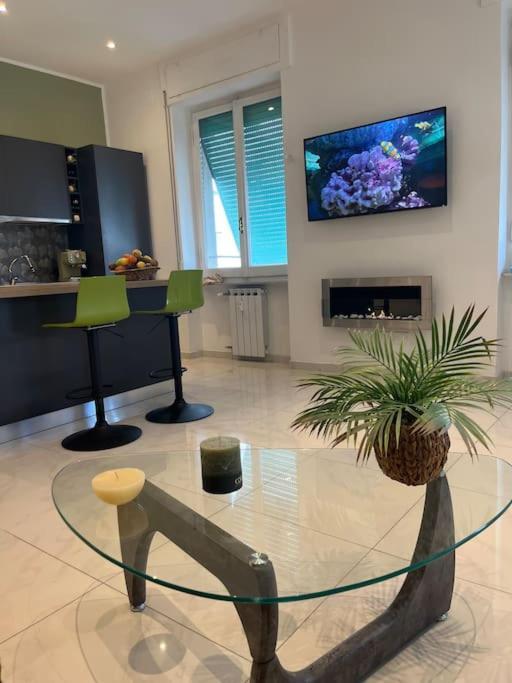 Orizzonte 5 Terre, Viale Italia 221 - Partenza Battelli 5 Terre 라스페치아 외부 사진